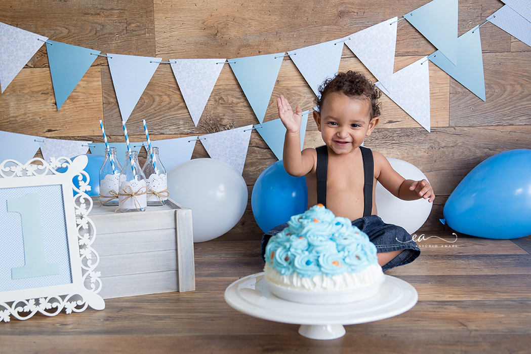 fotógrafa BH, fotografia infantil, ensaio 1 aninho, foto em estudio, foto de criança, acompanhamento fotografico