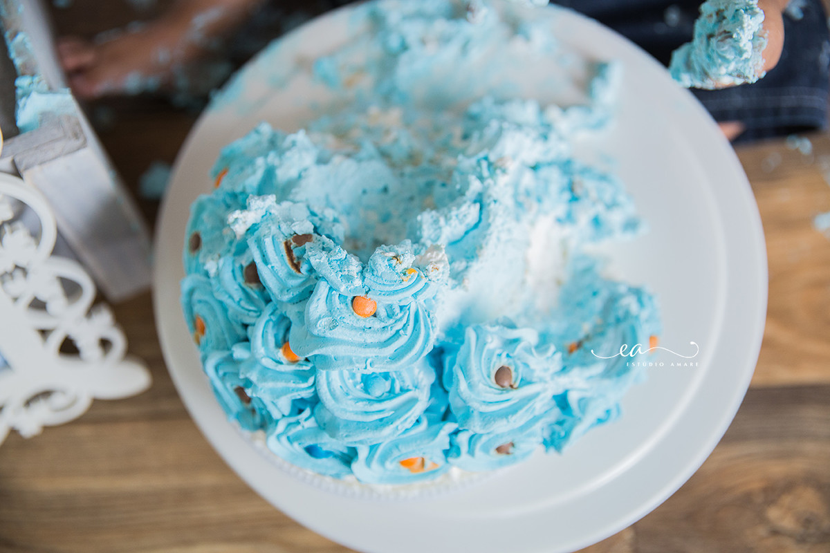 fotógrafa BH, fotografia infantil, ensaio 1 aninho, foto em estudio, foto de criança, acompanhamento fotografico, smash the cake