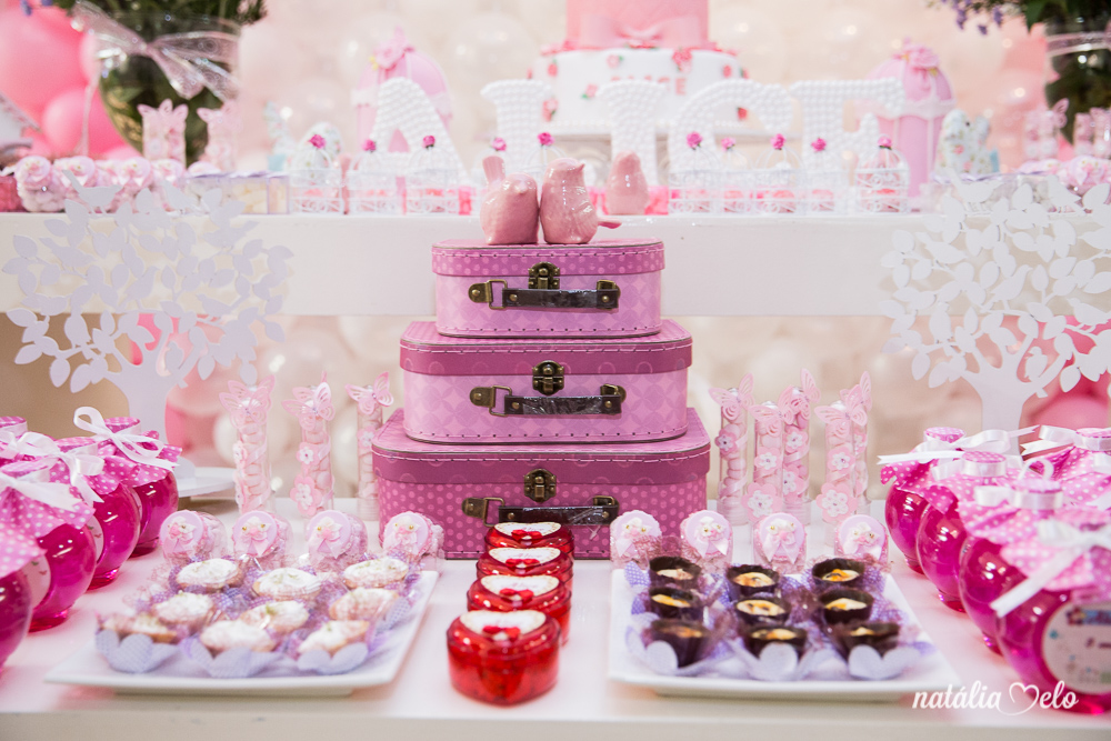 festa de aniversário de 8 anos infantil com o tema jardim encantado no Buffet 1,2 e Já em Belo Horizonte - MG