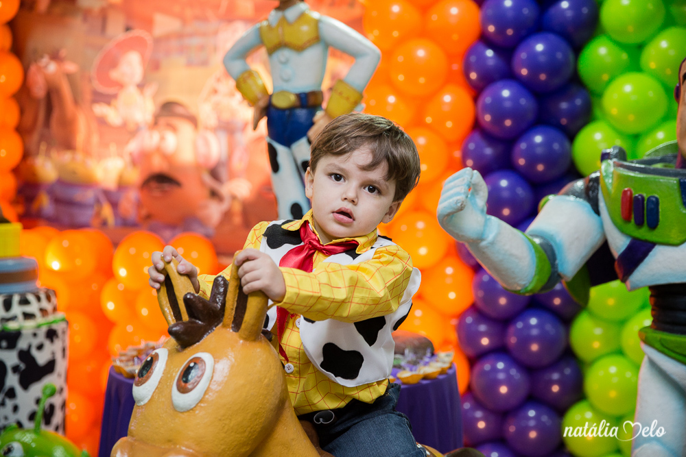 Aniversário de 3 anos do Miguel no tema Toy Story no Buffet Expresso Alegria em Belo Horizonte - MG, Fotos da Fotógrafa Natália Melo