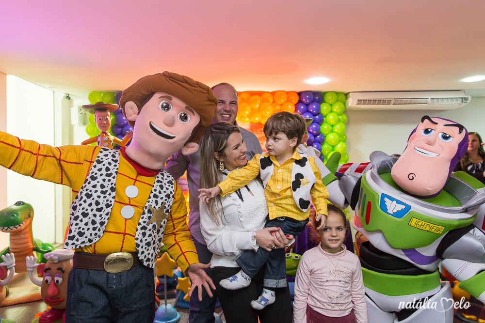 Aniversário de 3 anos do Miguel no tema Toy Story no Buffet Expresso Alegria em Belo Horizonte - MG, Fotos da Fotógrafa Natália Melo