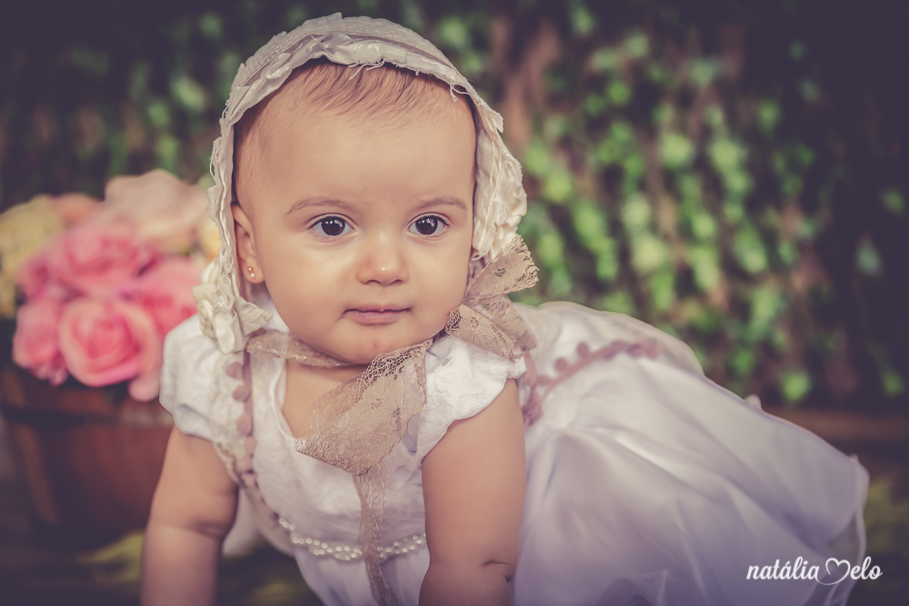 Ensaio de acompanhamento fotográfico da Alice  com 10 meses, em Belo Horizonte - MG, fotógrafa Natália Melo