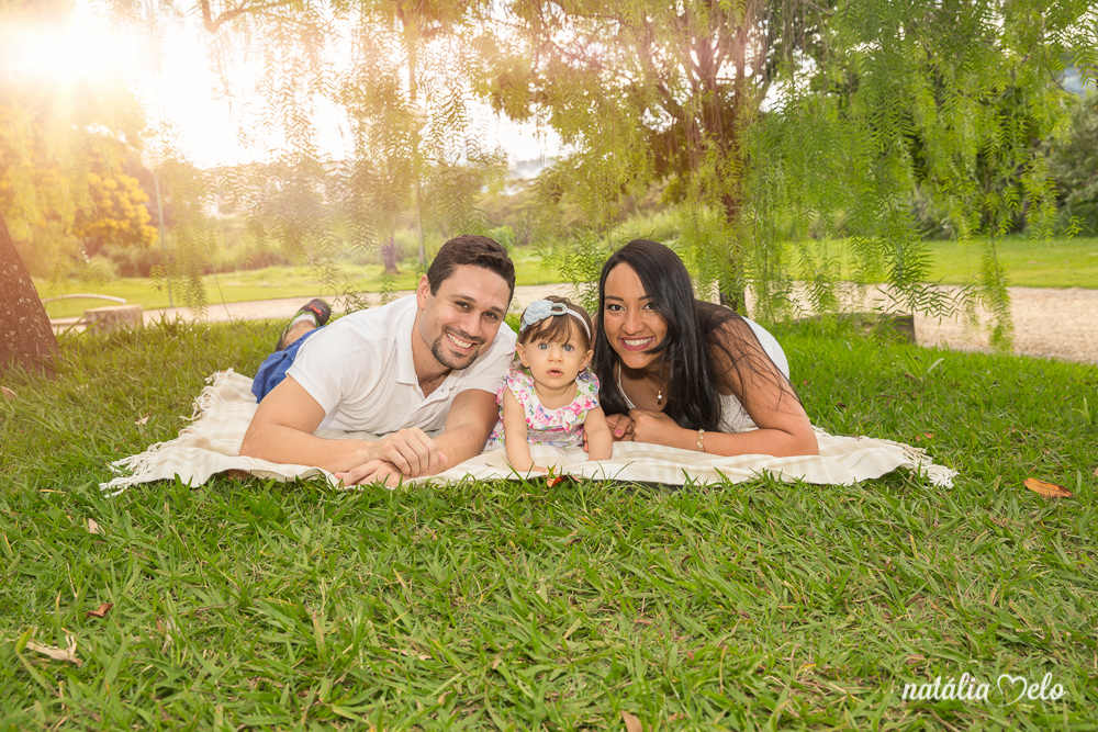 ensaio fotográfico de família no jardim botânico de Belo Horizonte - MG, feito pela fotógrafa Natália Melo