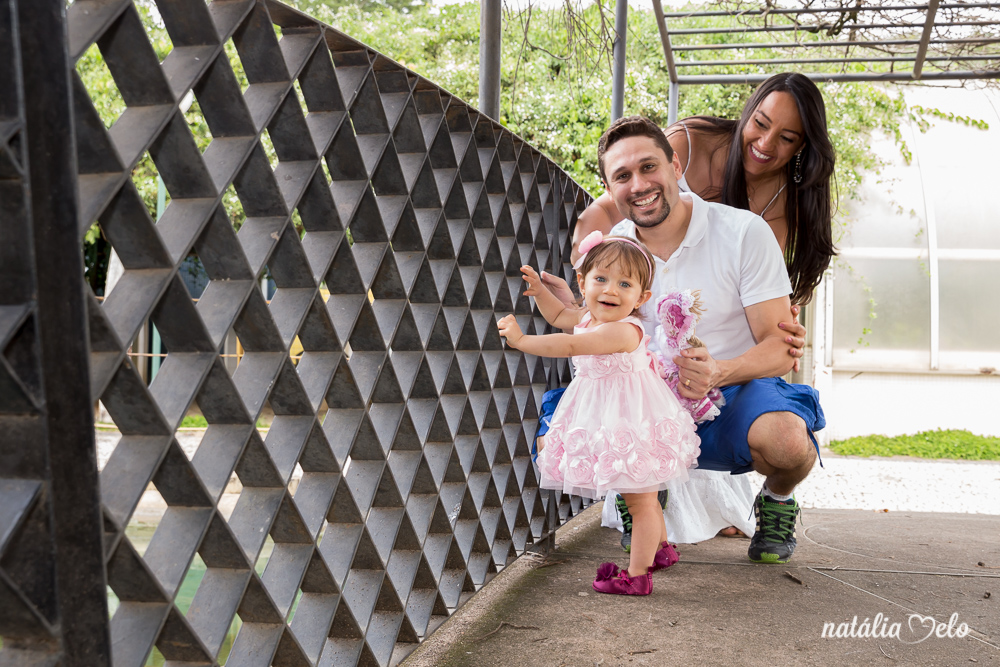 ensaio fotográfico de família no jardim botânico de Belo Horizonte - MG, feito pela fotógrafa Natália Melo