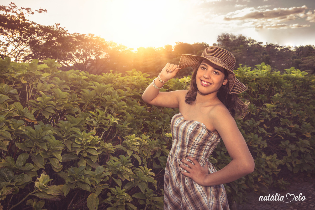 ensaio fotografico de 15 anos realizado no Jardim Botânico em Belo Horizonte - MG pela fotógrafa Natália Melo