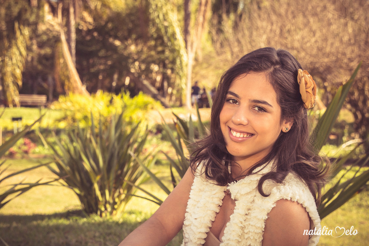 ensaio fotografico de 15 anos realizado no Jardim Botânico em Belo Horizonte - MG pela fotógrafa Natália Melo