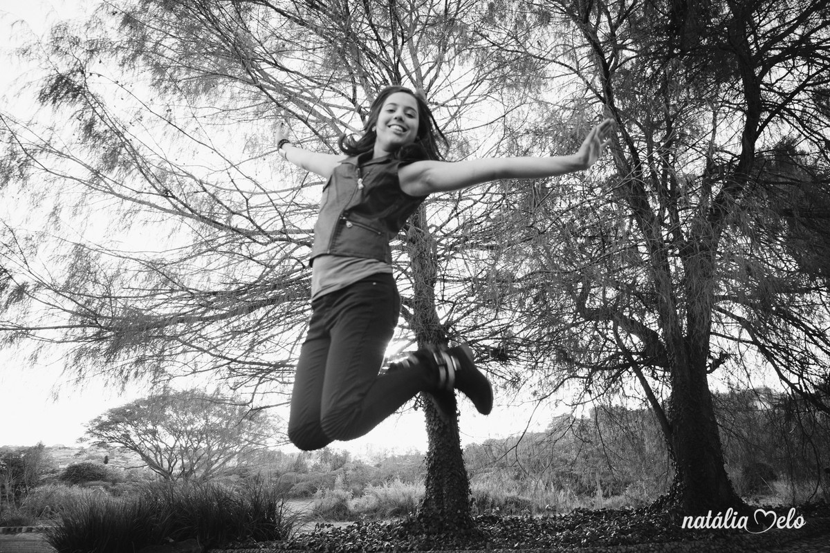 ensaio fotografico de 15 anos realizado no Jardim Botânico em Belo Horizonte - MG pela fotógrafa Natália Melo