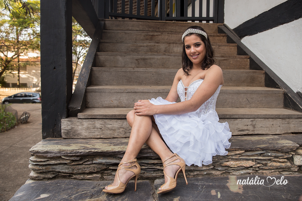 ensaio fotografico de 15 anos feito no museu abilio barreto e belo horizonte - mg, pela fotografa nataliamelo