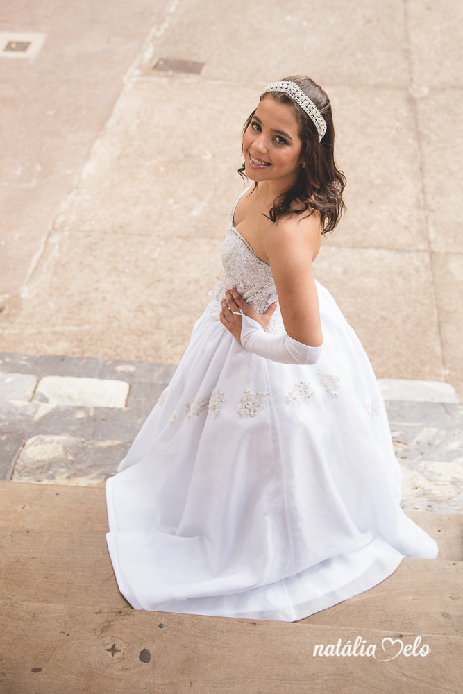 ensaio fotografico de 15 anos feito no museu abilio barreto e belo horizonte - mg, pela fotografa nataliamelo