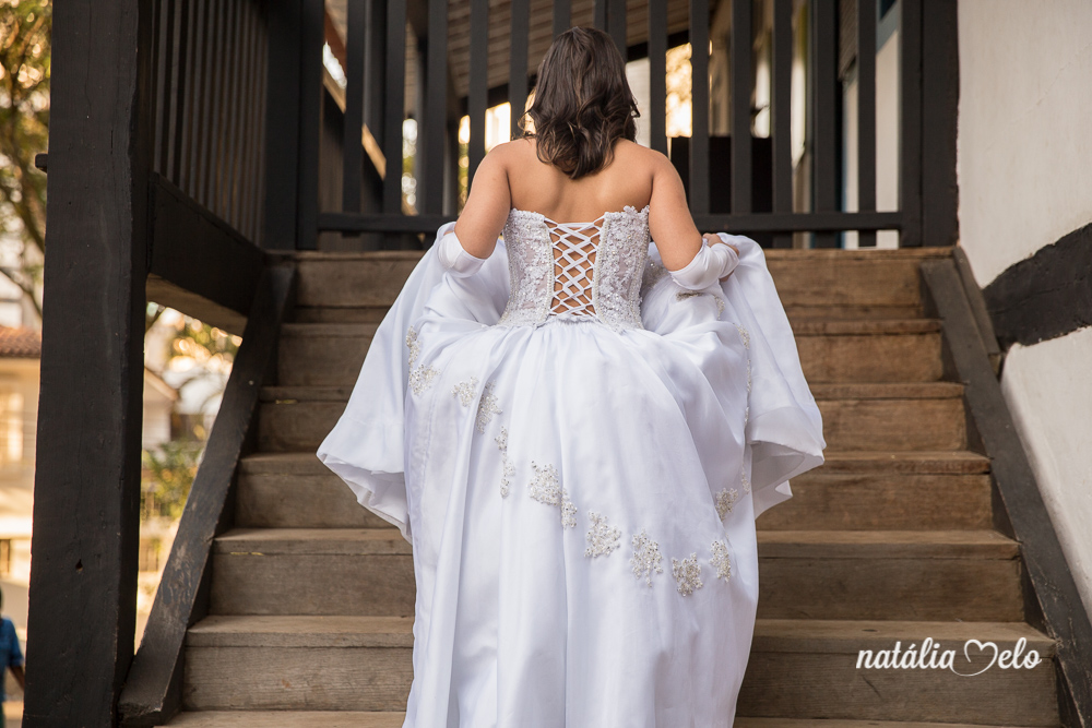 ensaio fotografico de 15 anos feito no museu abilio barreto e belo horizonte - mg, pela fotografa nataliamelo