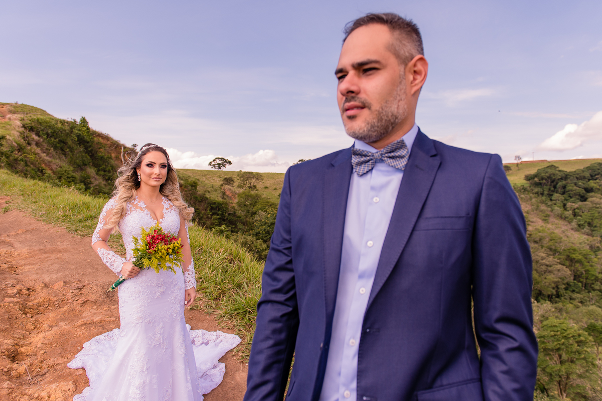 street-wedding-junior-prado-vestido-de-casamento-sereia-destination-elopement-fotografo-de-piracicaba-morro-do-facao-cruzeiro-