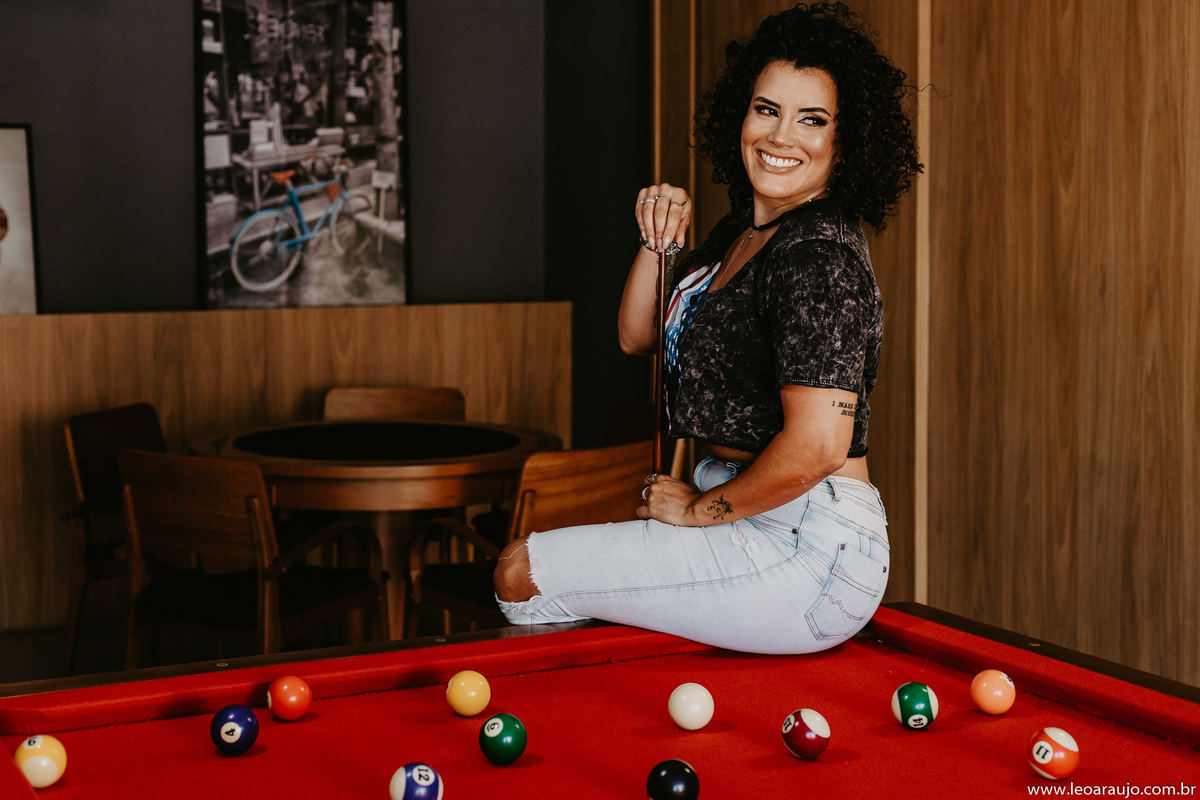 Ensaio feminino - ensaio fotográfico - ensaio feminino externo - fotógrafo RJ - fotografia RJ - Recreio dos bandeirantes - leoaraujofotografo - Sinuca - retratos femininos