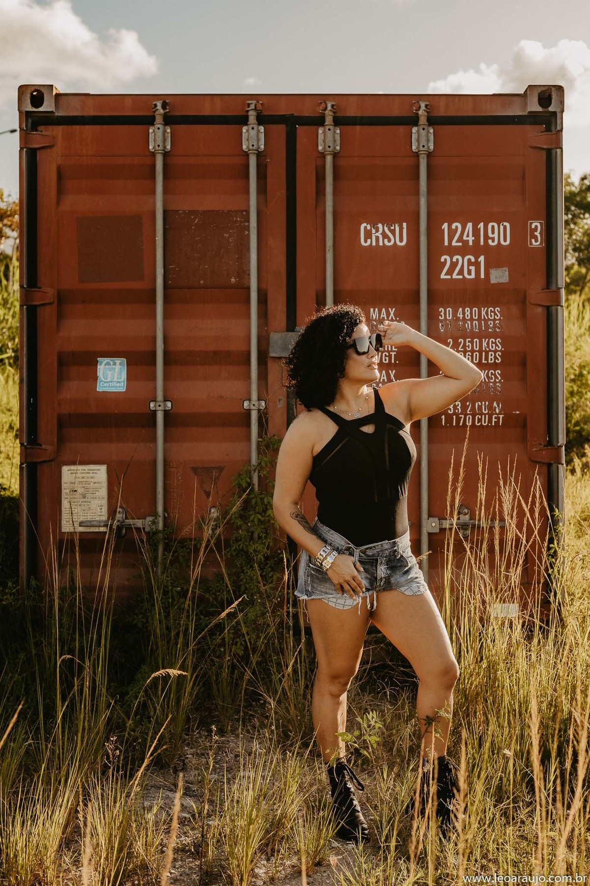 Ensaio feminino - ensaio fotográfico - ensaio feminino externo - fotógrafo RJ - fotografia RJ - Recreio dos bandeirantes - leoaraujofotografo  - retratos femininos