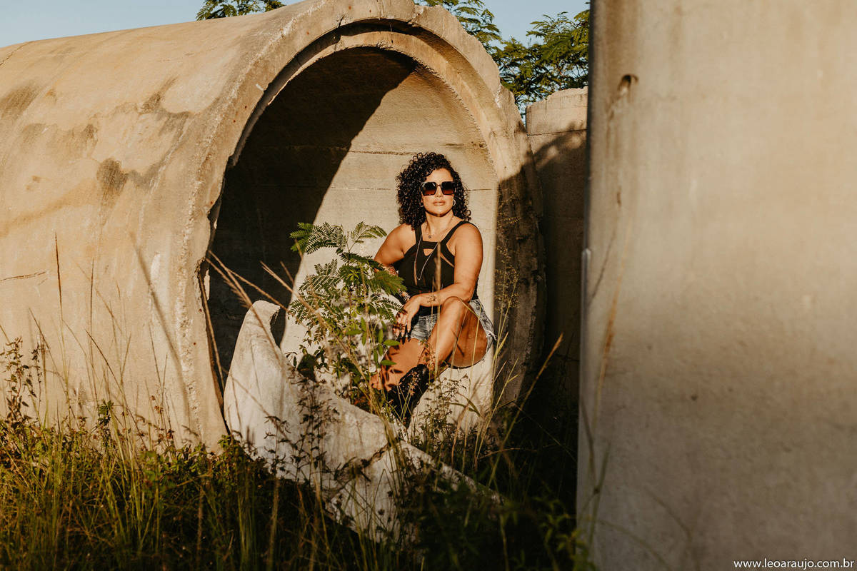 Ensaio feminino - ensaio fotográfico - ensaio feminino externo - fotógrafo RJ - fotografia RJ - Recreio dos bandeirantes - leoaraujofotografo  - retratos femininos