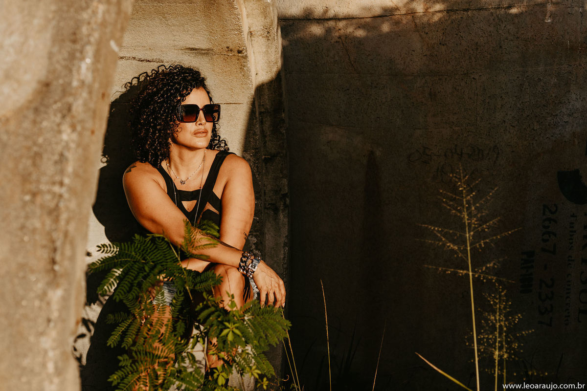 Ensaio feminino - ensaio fotográfico - ensaio feminino externo - fotógrafo RJ - fotografia RJ - Recreio dos bandeirantes - leoaraujofotografo  - retratos femininos