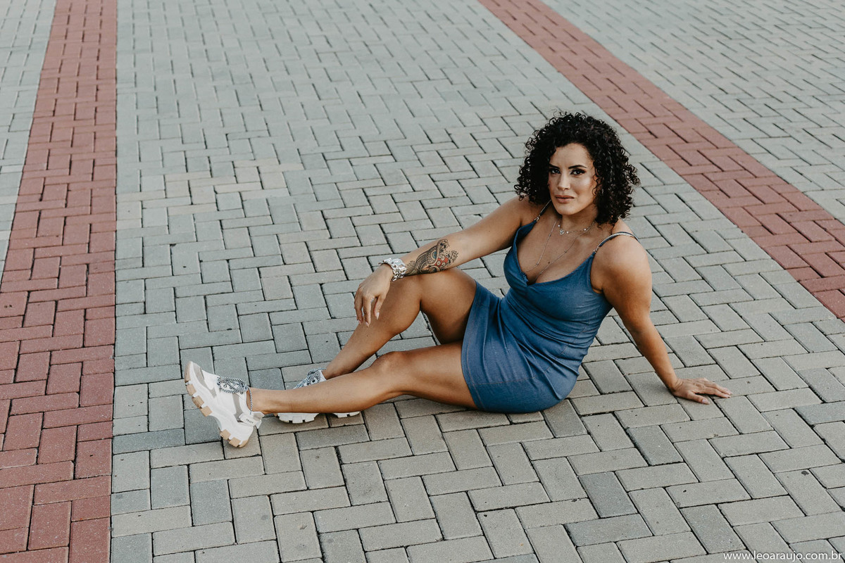 Ensaio feminino - ensaio fotográfico - ensaio feminino externo - fotógrafo RJ - fotografia RJ - Recreio dos bandeirantes - leoaraujofotografo  - retratos femininos