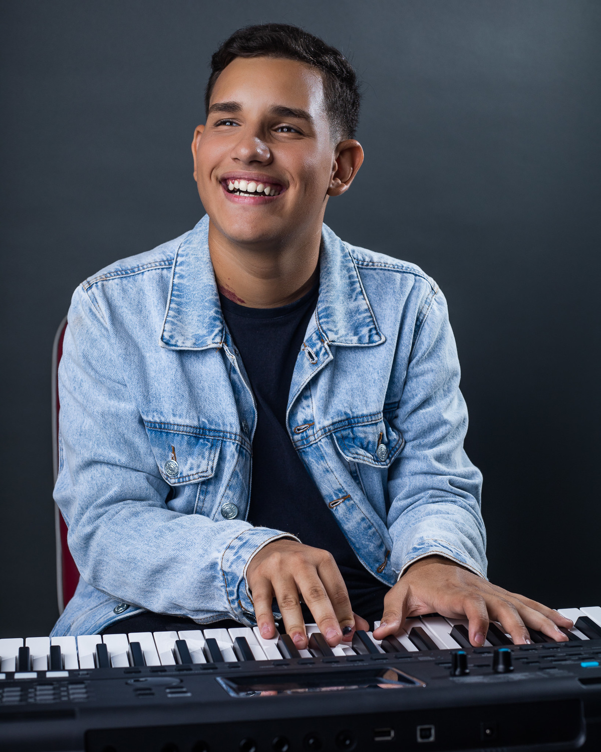 Retratos corporativos - fotografia corporativa - Retratos profissionais - Retratos - Retrato corporativo - Fotografia corporativa RJ - Retrato corporativo RJ - Músico cristão - Tecladista - Retrato de músico 