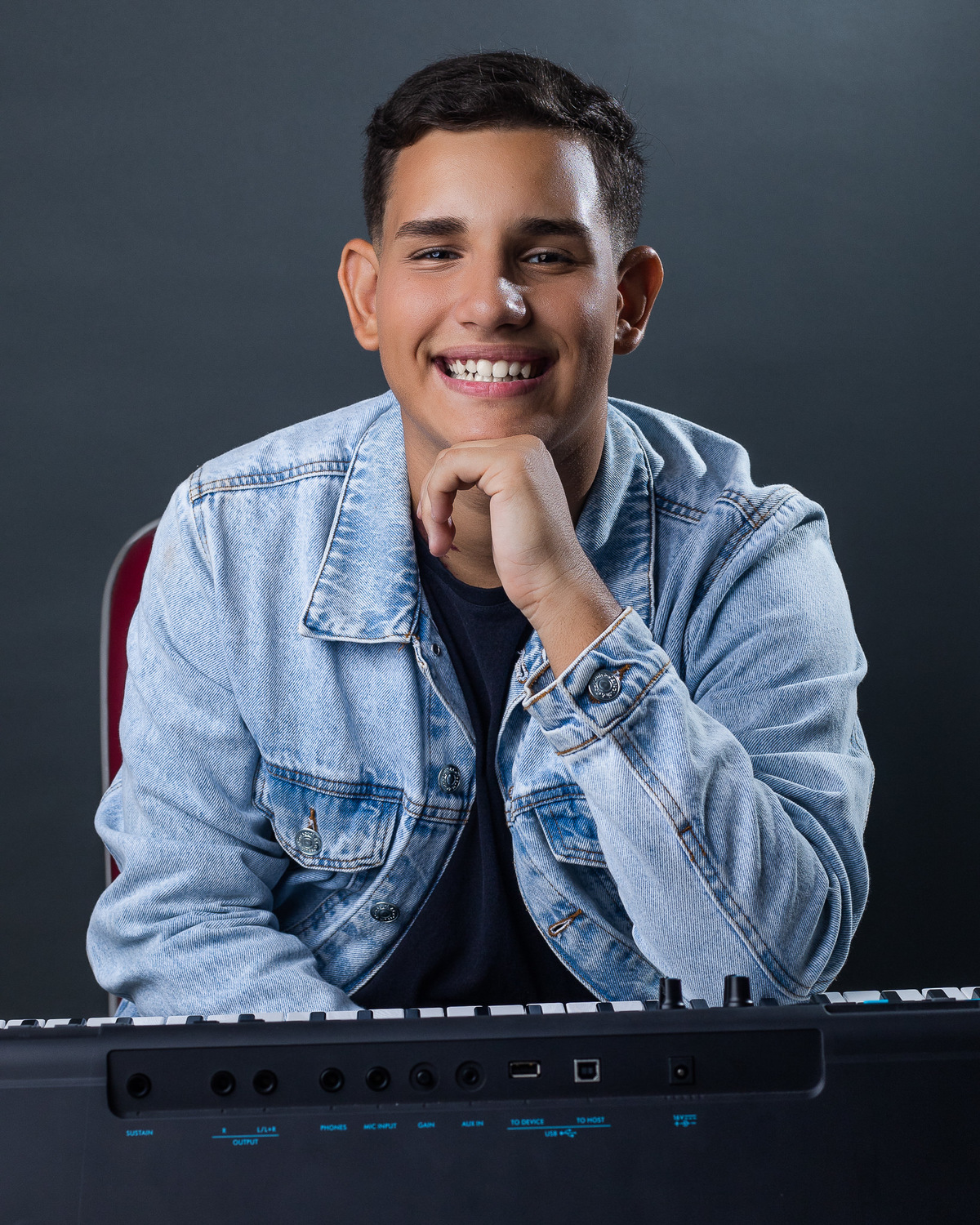 Retratos corporativos - fotografia corporativa - Retratos profissionais - Retratos - Retrato corporativo - Fotografia corporativa RJ - Retrato corporativo RJ - Músico cristão - Tecladista - Retrato de músico 