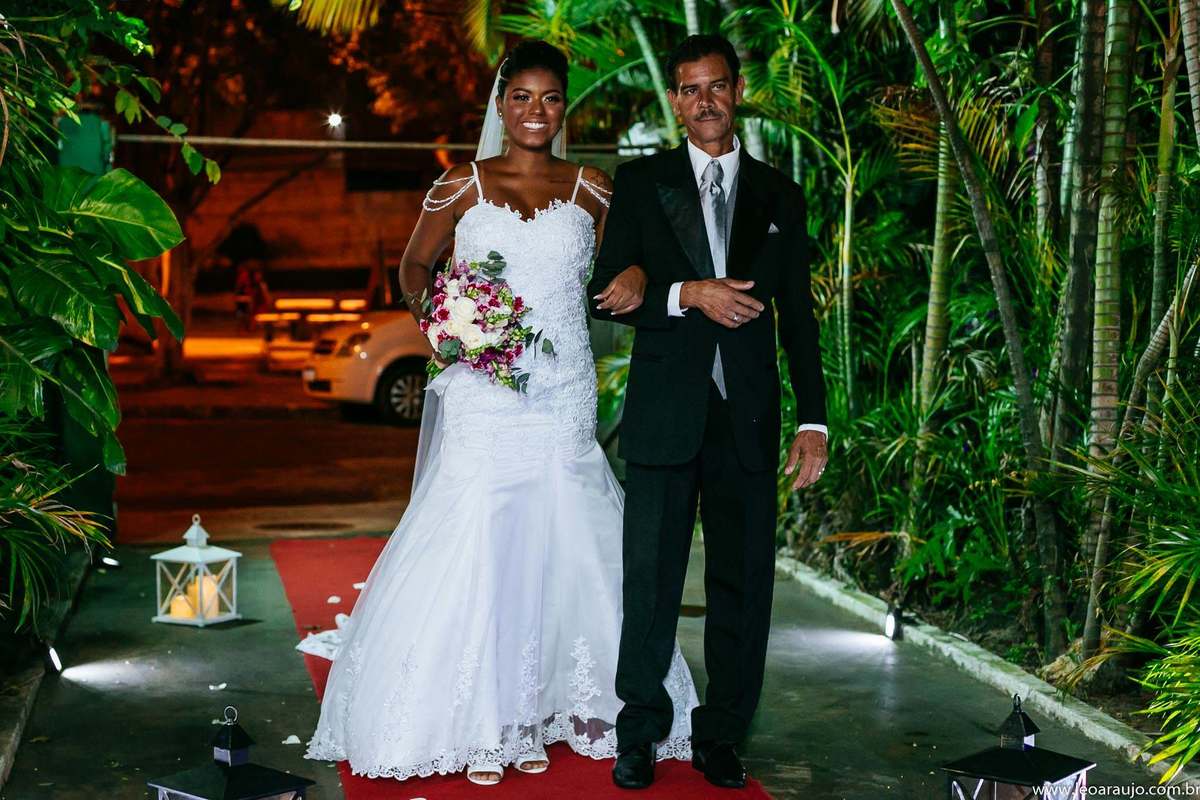 Léo Araújo Fotografia - Fotógrafo de Casamento RJ - Casamento - Fotografia de Casamento RJ - Cerimônia de Casamento - Entrada da noiva