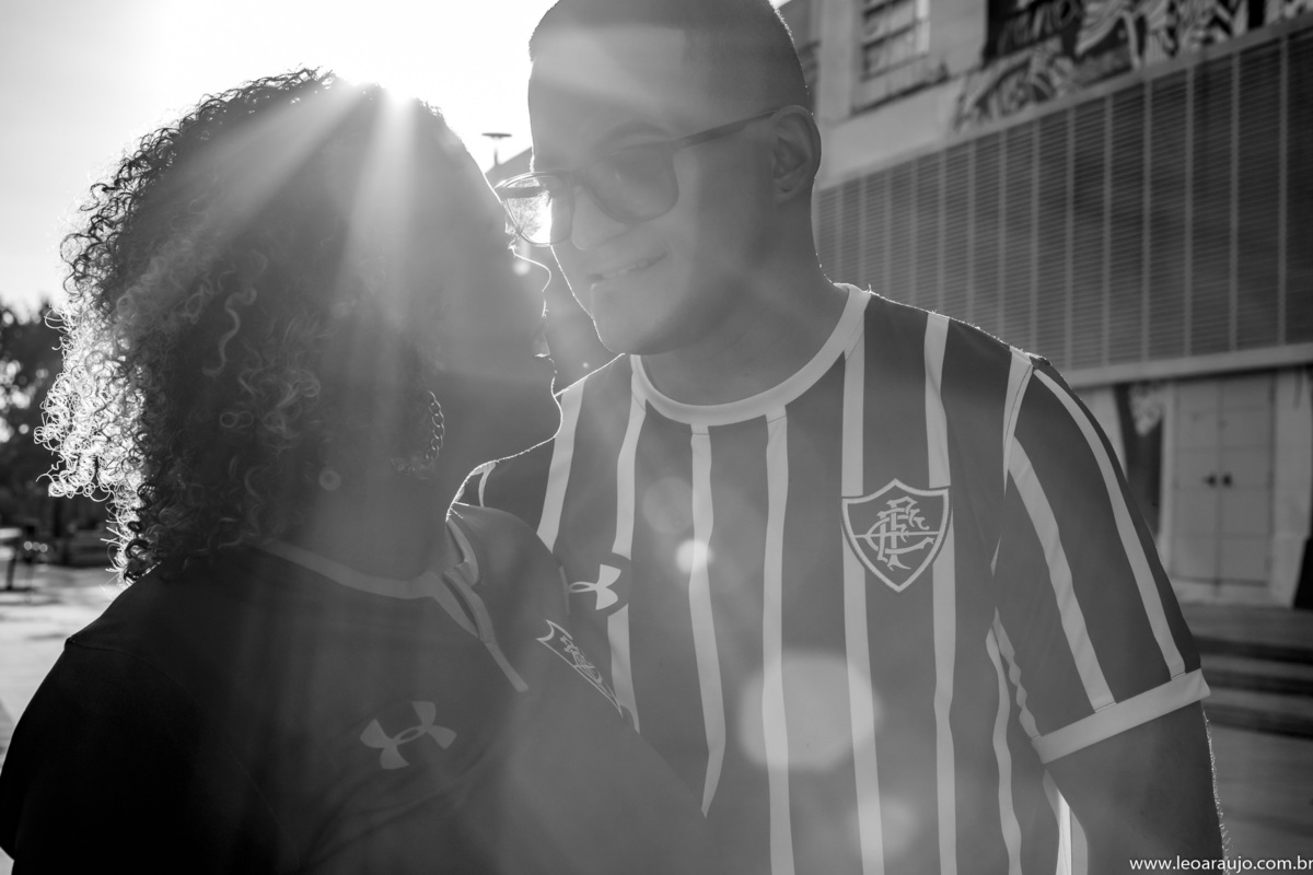 ensaio pré casamento - ensaio na praça mauá - ensaio no boulevard olimpíco - museu do amanhã - préwedding - casal apaixonado - casal feliz - casal tricolor - fluminense