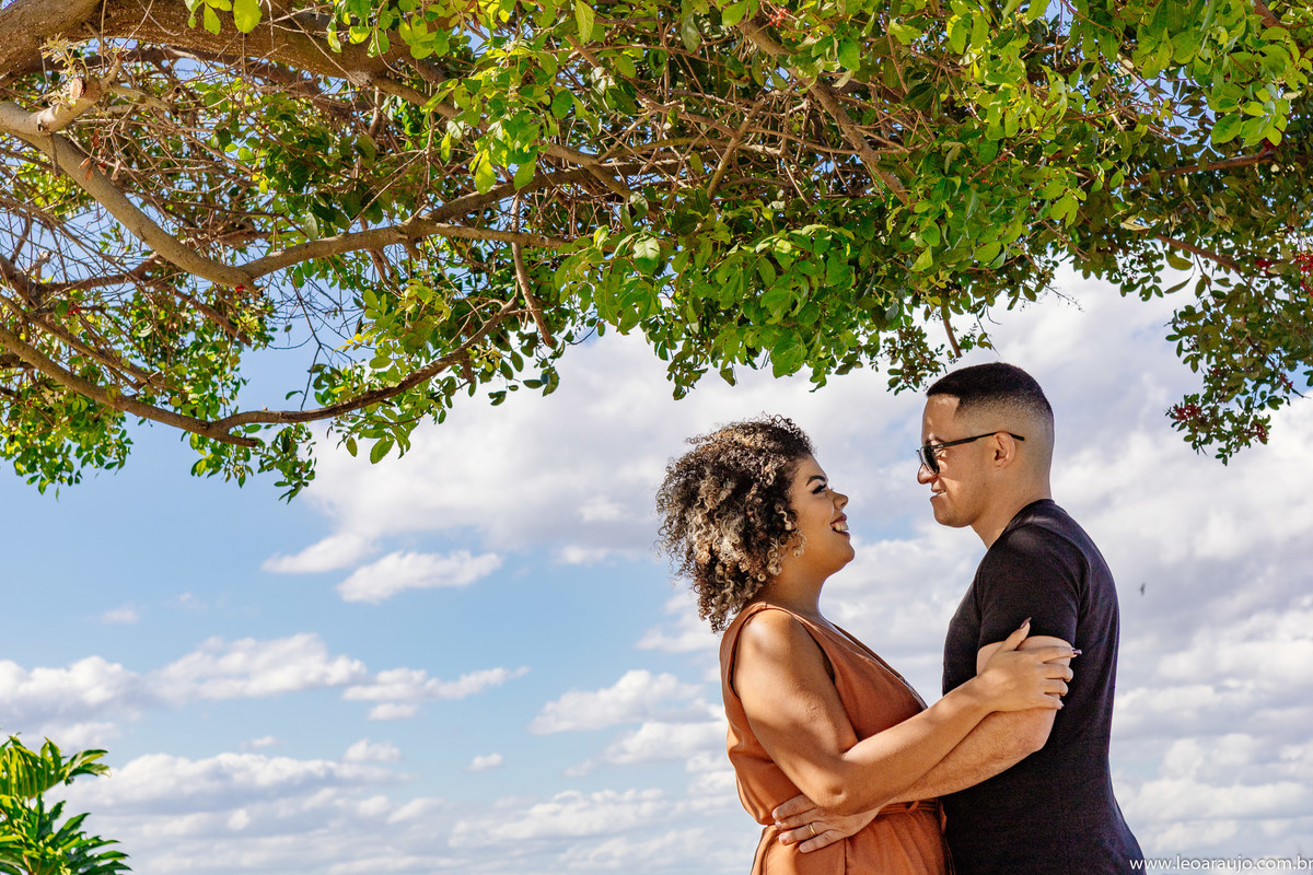 ensaio pré casamento - ensaio na praça mauá - ensaio no boulevard olimpíco - museu do amanhã - préwedding - casal apaixonado