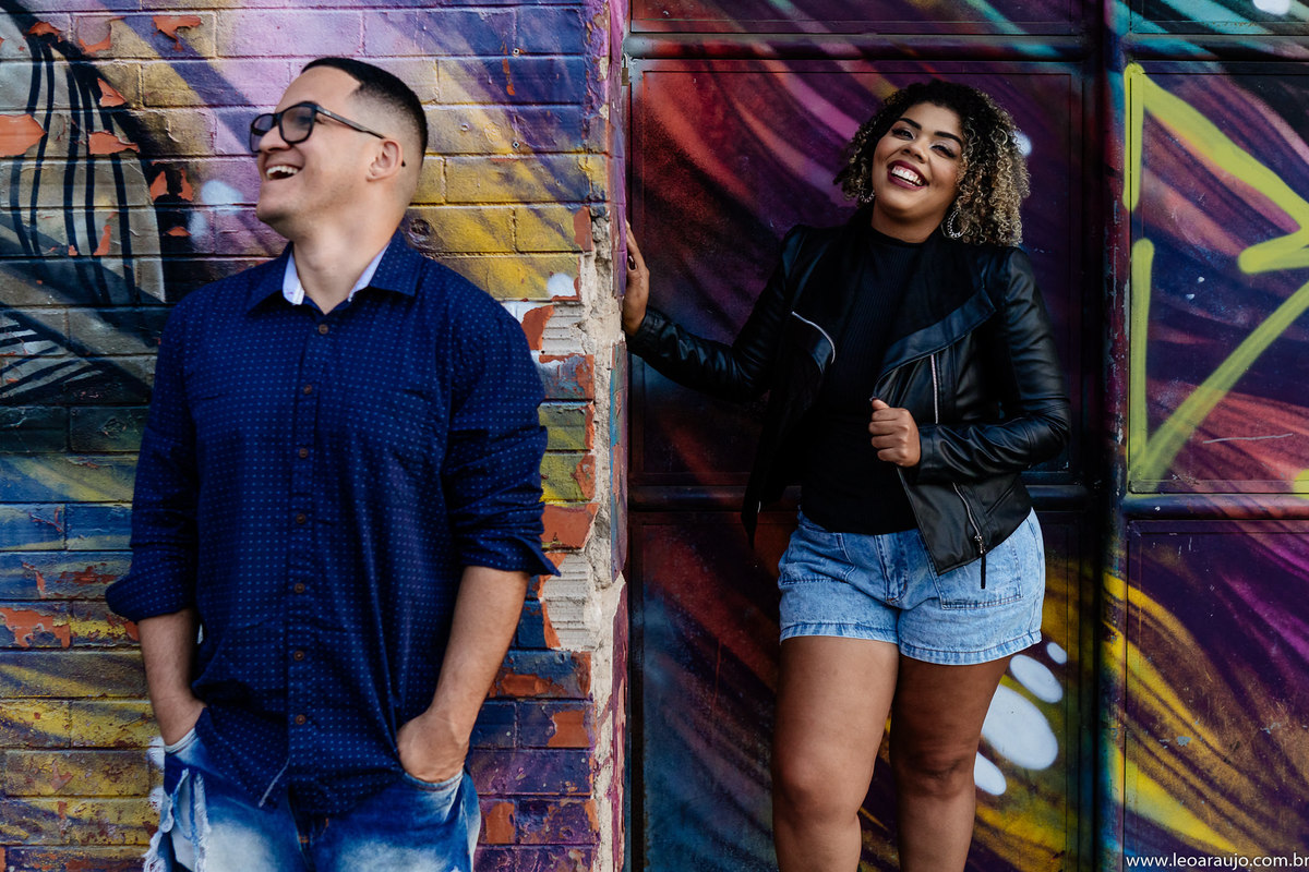 ensaio pré casamento - ensaio na praça mauá - ensaio no boulevard olimpíco - museu do amanhã - préwedding - casal apaixonado - casal feliz 
