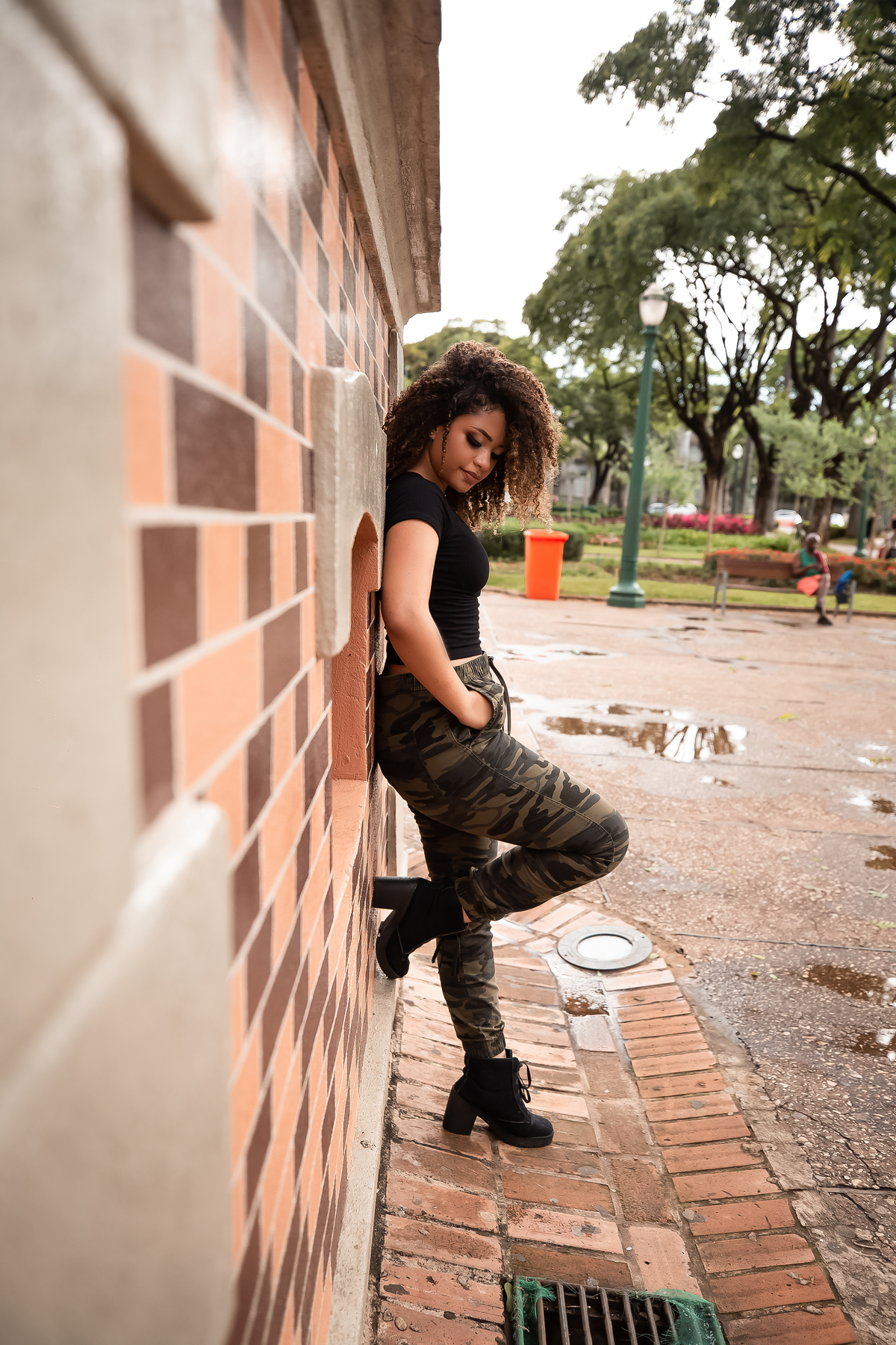 A qualquer instante é momento de ser feliz.