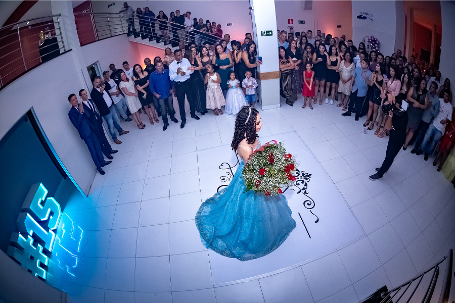 a festa ainda continuou