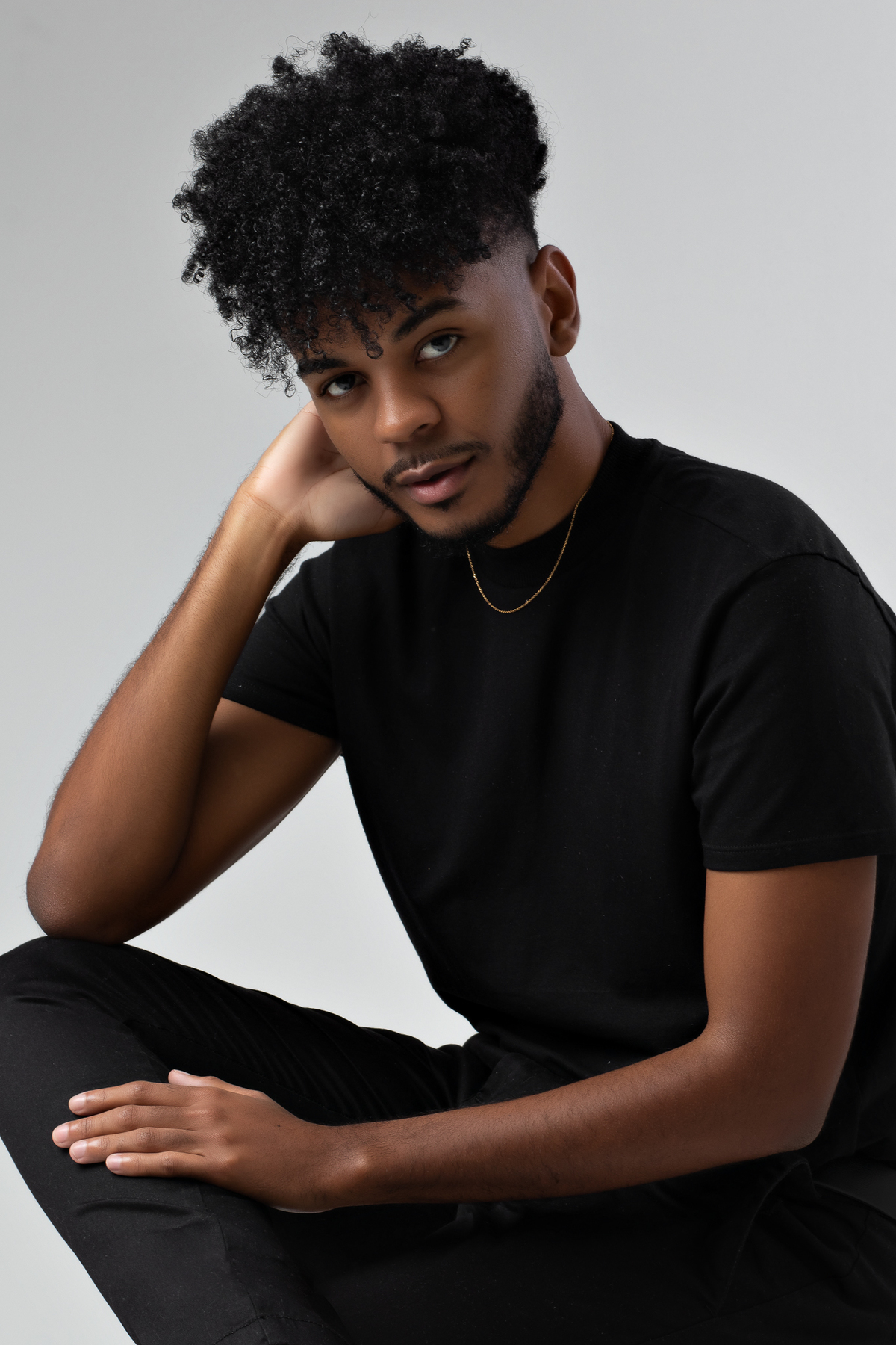 ensaio de família em estúdio preto barreiro belo horizonte casual contagem marcos felipe fotografia