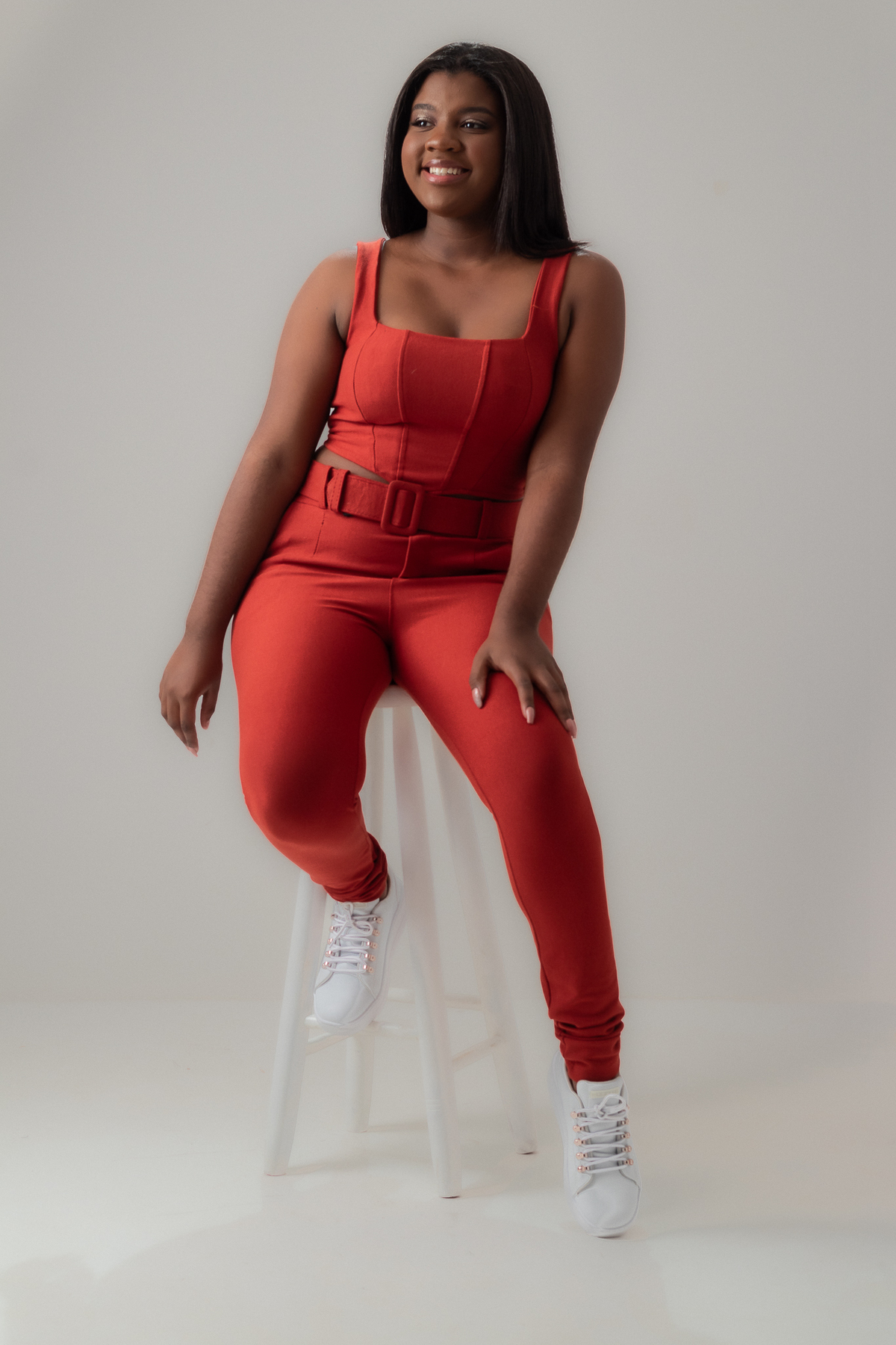 ensaio debutante book 15 anos em estudio rosa jeans morena barbie elegante casual marcos felipe fotografia belo horizonte bh contagem ibirite nova lima