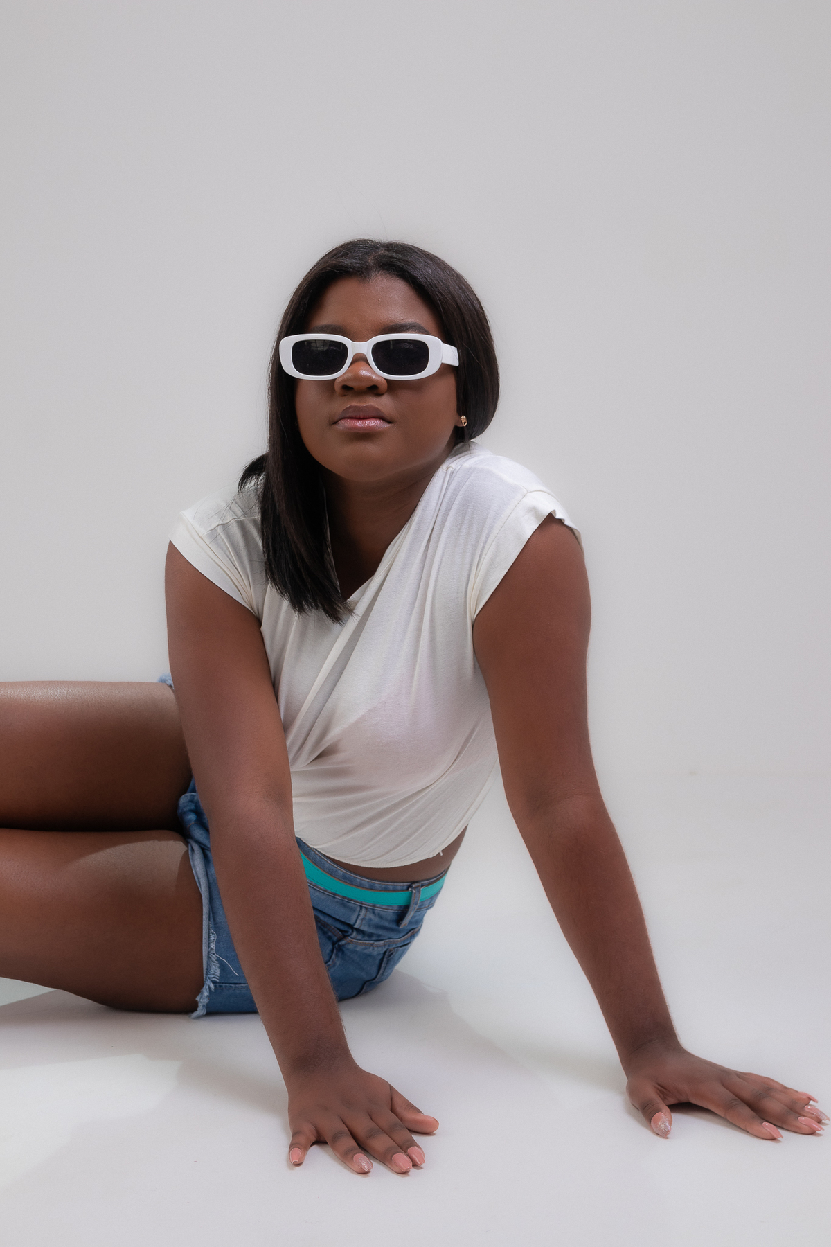 ensaio debutante book 15 anos em estudio rosa jeans morena barbie elegante casual marcos felipe fotografia belo horizonte bh contagem ibirite nova lima