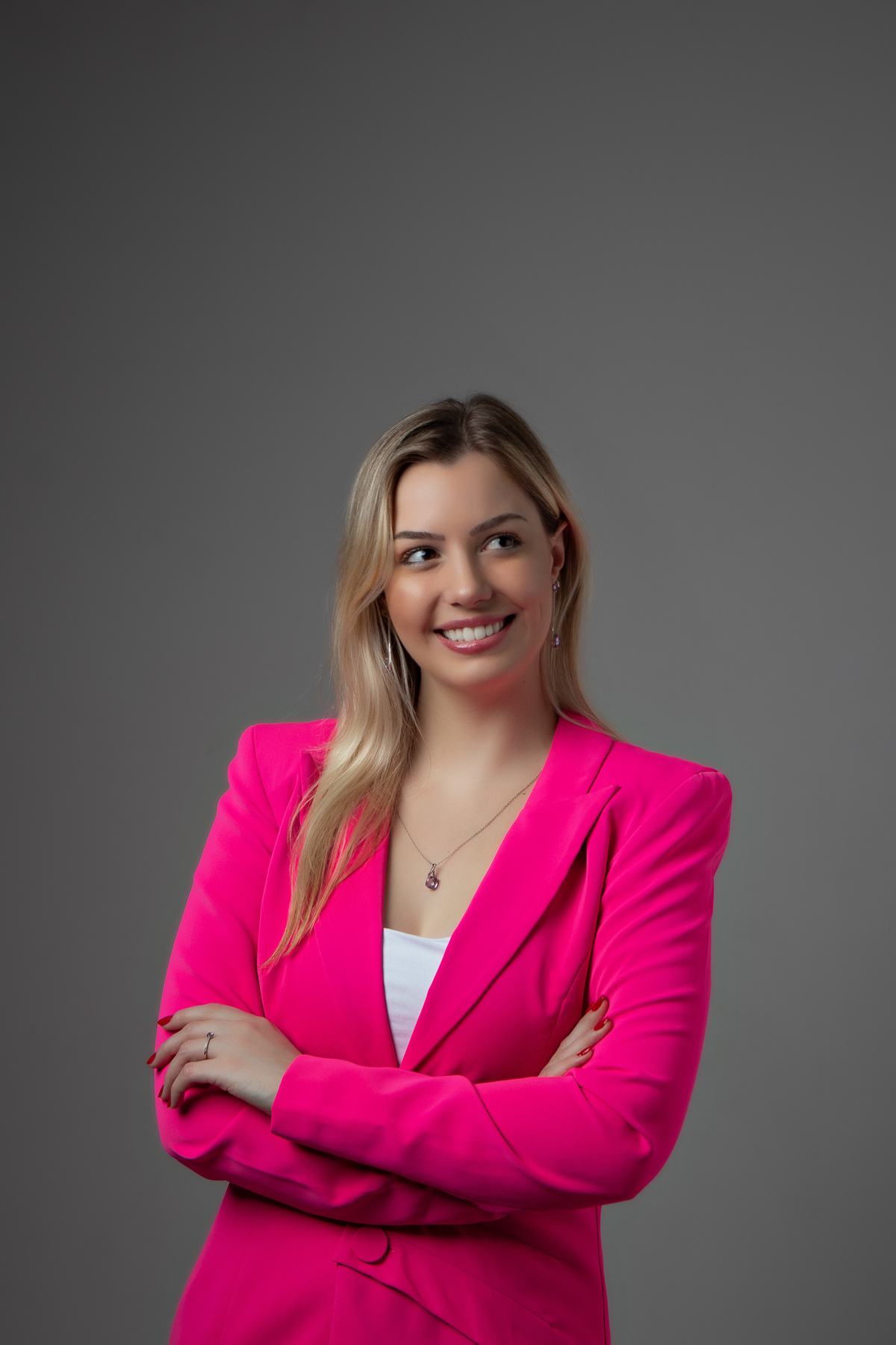 ensaio corporativo profissional médica dermatologista catarina michels estúdio rosa preto belo horizonte contagem bh marcos felipe fotografia