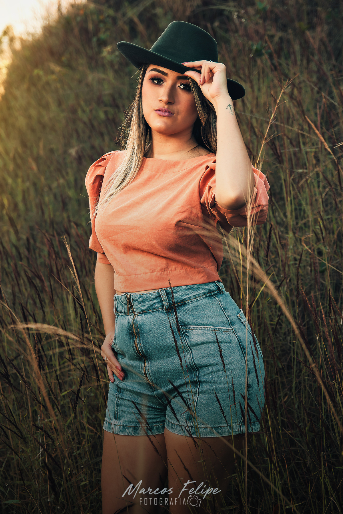 ensaio-casual-ariane-linha-de-trem-belvedere-marcos-felipe-fotografia