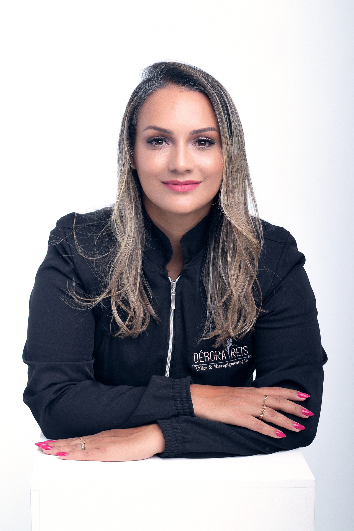 ensaio-corporativo-profissional-debora-reis-marcos-felipe-fotografia-estudio-belo-horizonte-contagem