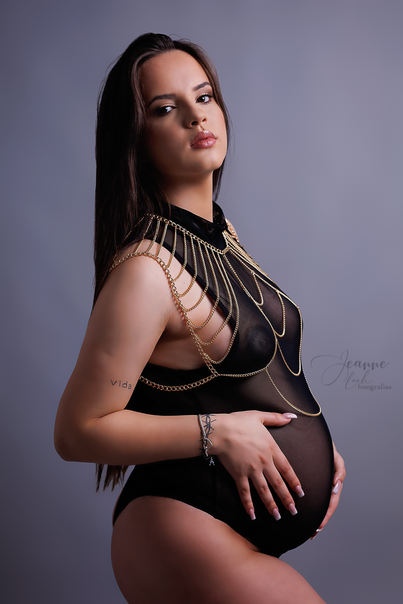 Jeanne Look Fotografias
Gestante
Sessão grávida sensual