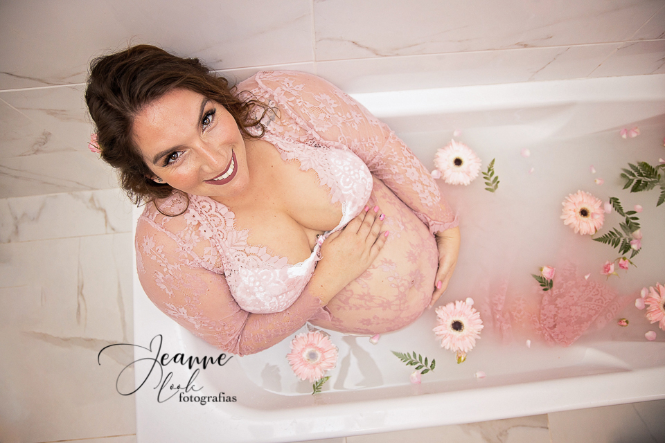 Pré mamã
Gestante
Sessão fotografica
Jeanne Look
Fotografia
Banho de leite