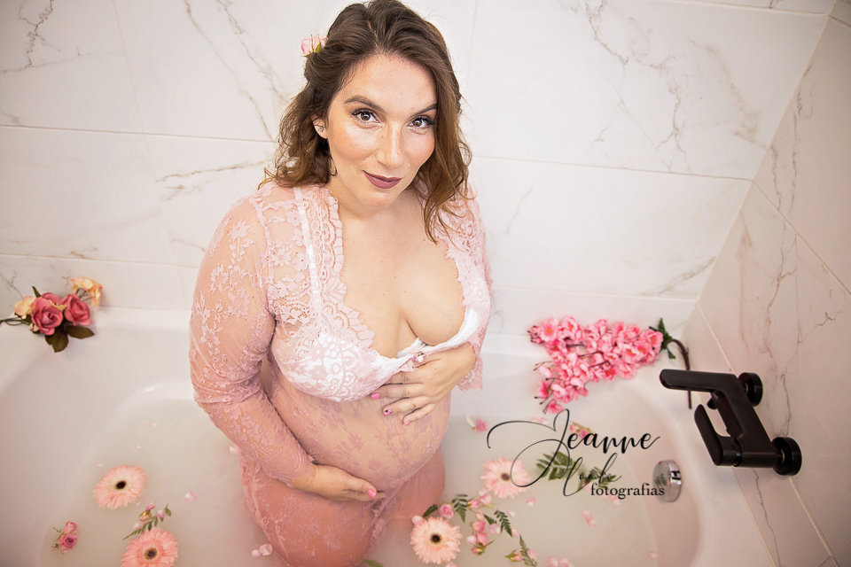 Pré mamã
Gestante
Sessão fotografica
Jeanne Look
Fotografia
Banho de leite