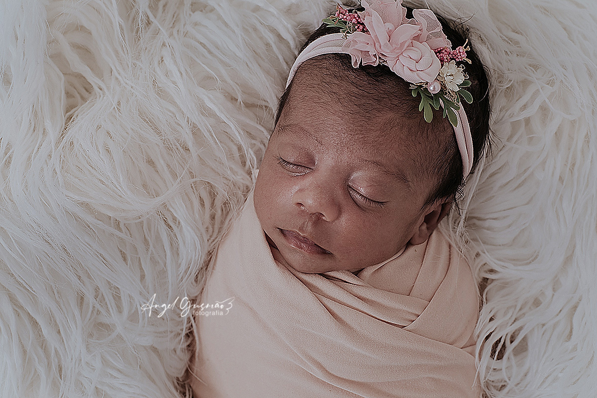 Os Primeiros dias Da Lorena - Ensaio de Recém Nascido - Home Stúdio Angel Gusmão Fotografia - Mogi das cruzes