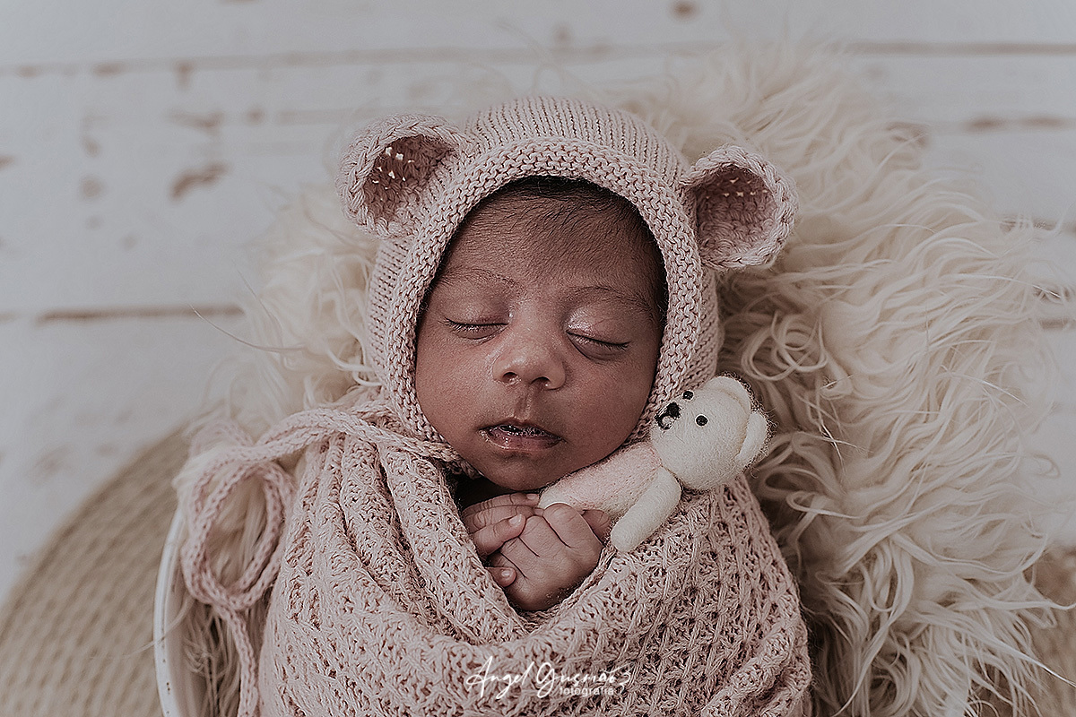 Os Primeiros dias Da Lorena - Ensaio de Recém Nascido - Home Stúdio Angel Gusmão Fotografia - Mogi das cruzes