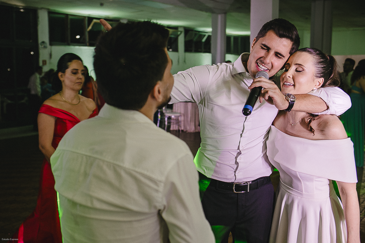 Intagram-tapes-casamento-nautico-tapense-wedding-casal-fotografo-fotografia-igreja-ClubeNauticoTapense