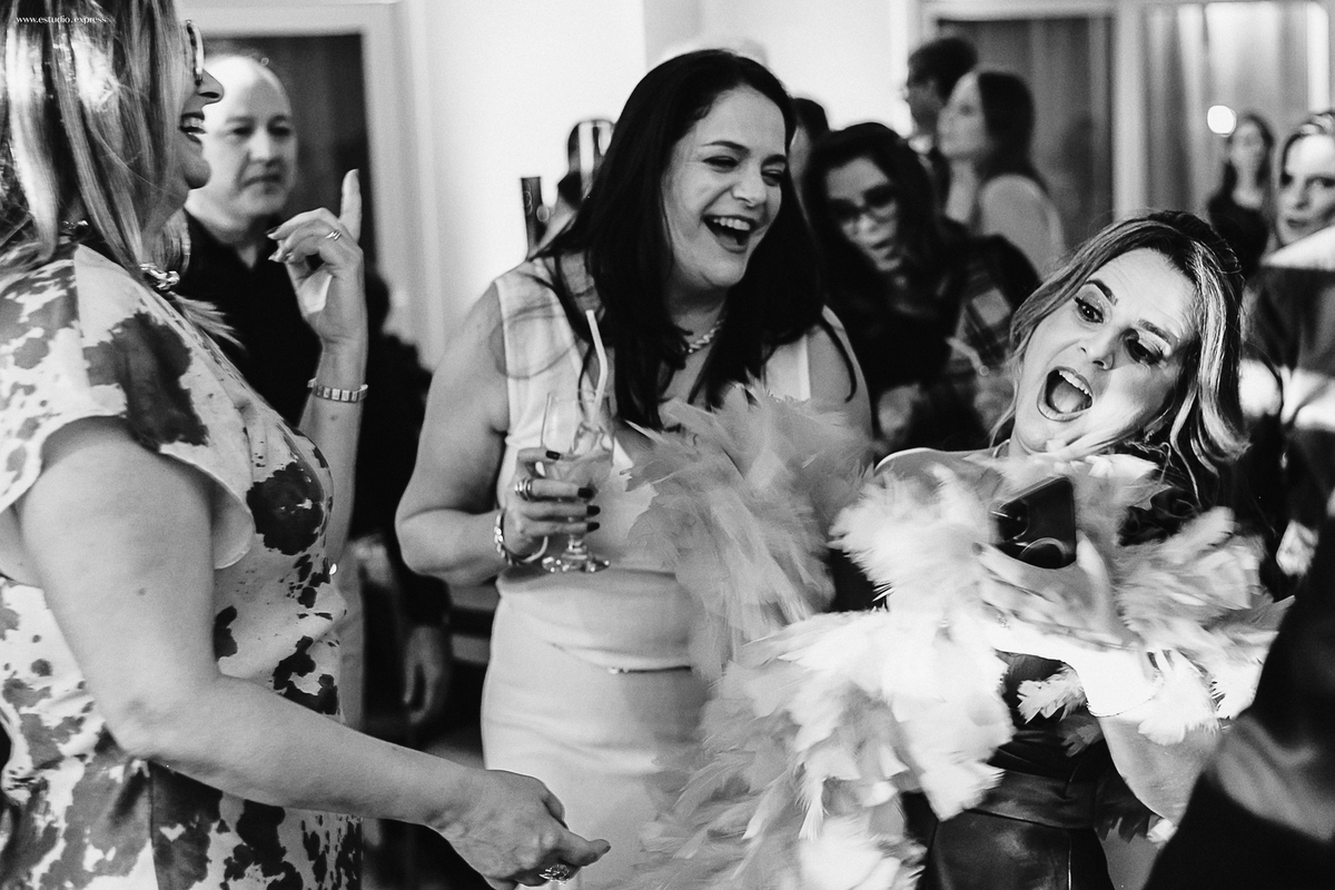 fotógrafo-evento-fotografia-aniversário-50-anos-camaquã-rio-grande-do-sul-rs-comemoração-intimista-família-amigos-registro-profissional-memórias-afeto-emoção-espontâneo-decoração-detALHES-luz-amor-alegria-homenagem-vida-festa-ensaio-pessoas-retrato-docume