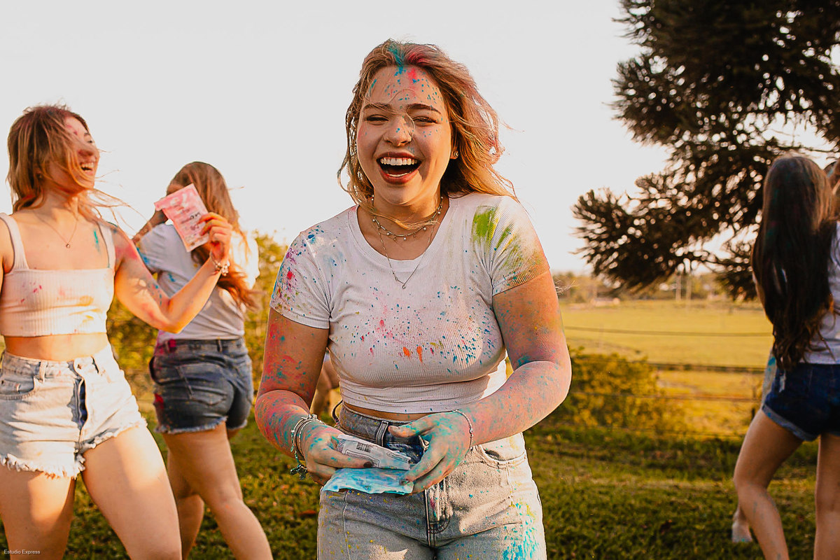 Registro natural de formandos durante ensaio ao ar livre