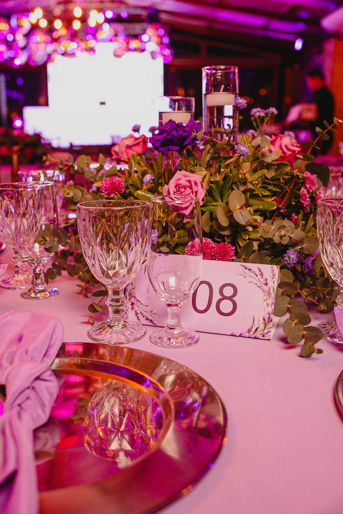 Entrada da debutante em uma celebração de 15 anos realizada na La Estancia.