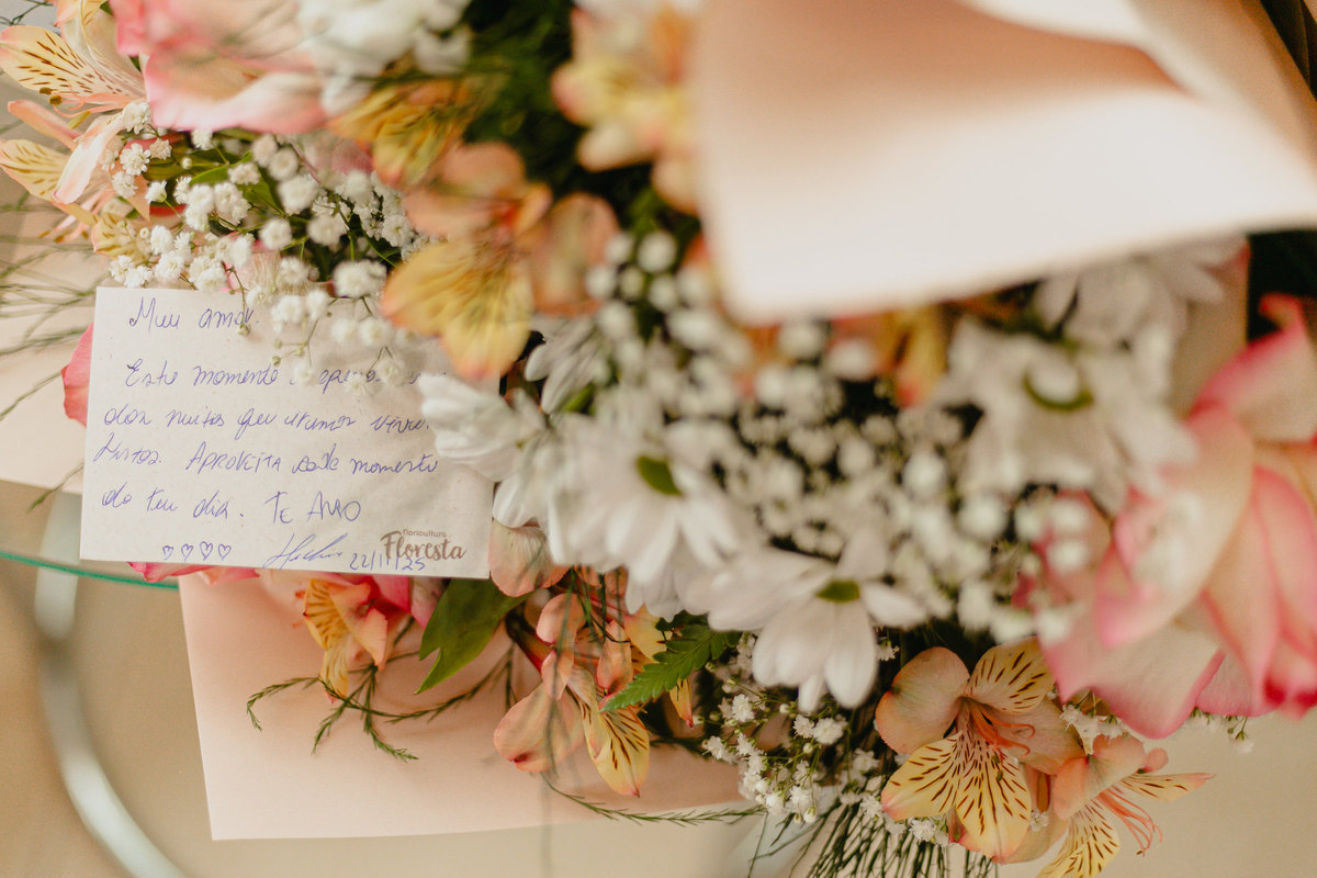 Decoração floral utilizada no casamento ao ar livre em Camaquã RS.