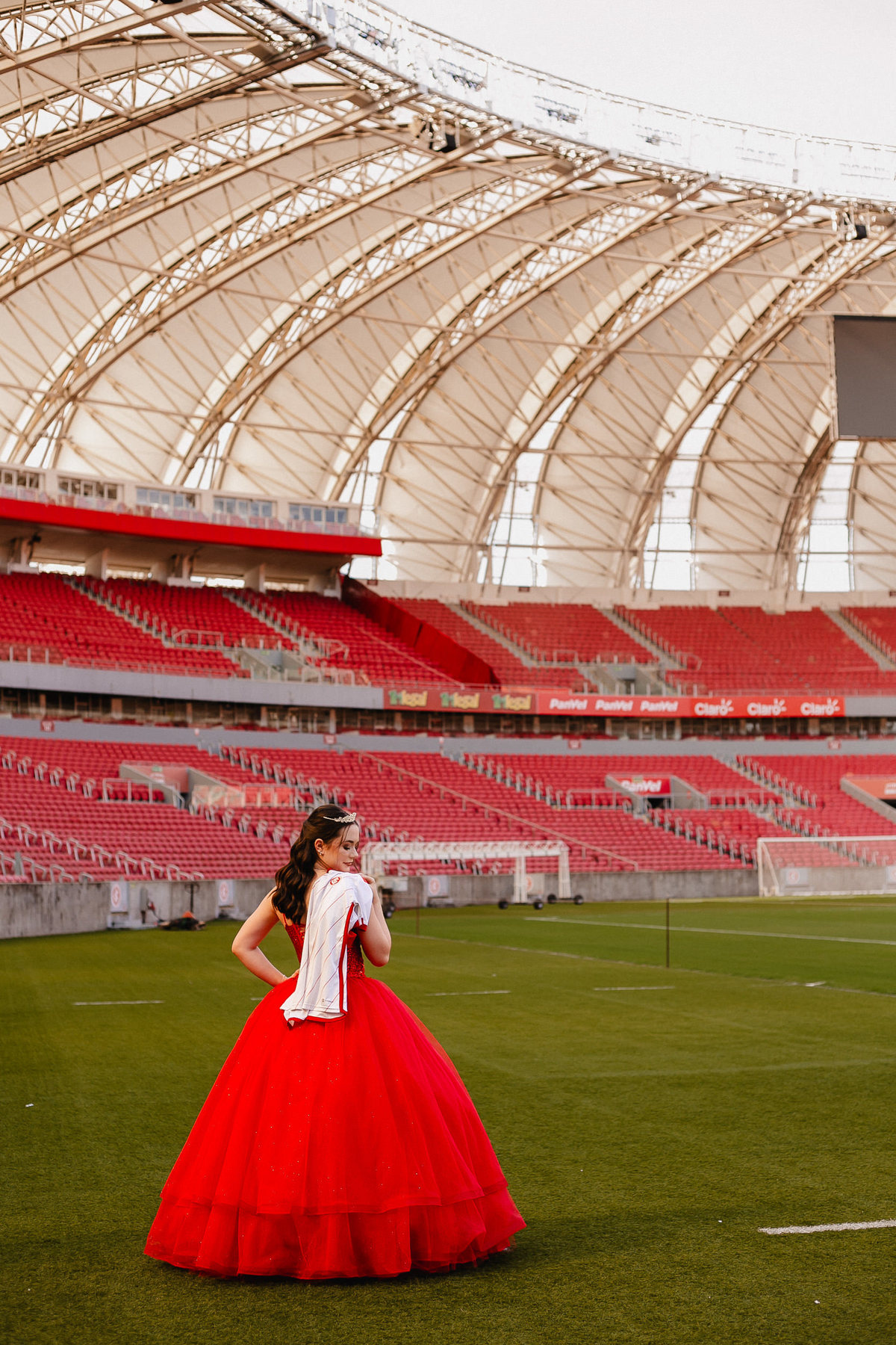 ensaio-15-anos-estadio-beira-rio-porto-alegre-rs-fotografia-debutante-5