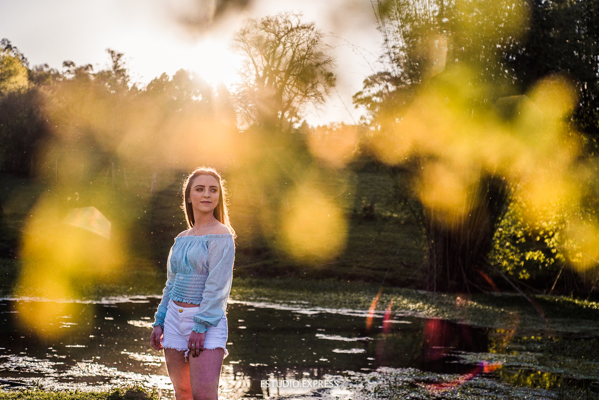 estúdio fotográfico-fotografo-família-15anos-ensaio-casamento-formatura-book de fotos-fotografa-ensaio gestante-festa de 15 anos-pré wedding-fotos profissionais-corporativos-retratos-fotos de bebê-sessão de fotos-mini wedding-dia do fotografo-ensaio newbo