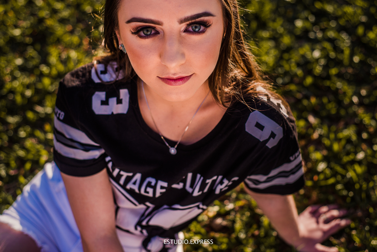 estúdio fotográfico-fotografo-família-15anos-ensaio-casamento-formatura-book de fotos-fotografa-ensaio gestante-festa de 15 anos-pré wedding-fotos profissionais-corporativos-retratos-fotos de bebê-sessão de fotos-mini wedding-dia do fotografo-ensaio newbo