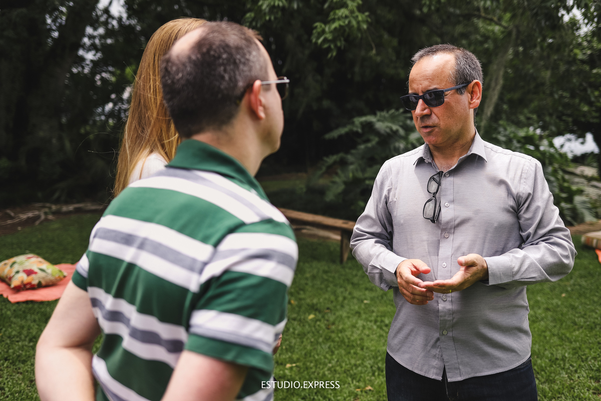 estúdio fotográfico-fotografo-família-15anos-ensaio-casamento-formatura-book de fotos-fotografa-ensaio gestante-festa de 15 anos-pré wedding-fotos profissionais-corporativos-retratos-fotos de bebê-sessão de fotos-mini wedding-dia do fotografo-ensaio newbo