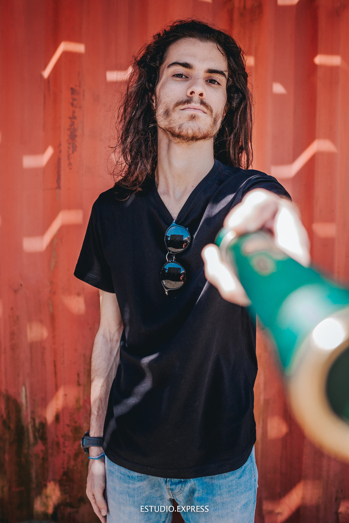 estúdio fotográfico-fotografo-família-15anos-ensaio-casamento-formatura-book de fotos-fotografa-ensaio gestante-festa de 15 anos-pré wedding-fotos profissionais-corporativos-retratos-fotos de bebê-sessão de fotos-mini wedding-dia do fotografo-ensaio newbo