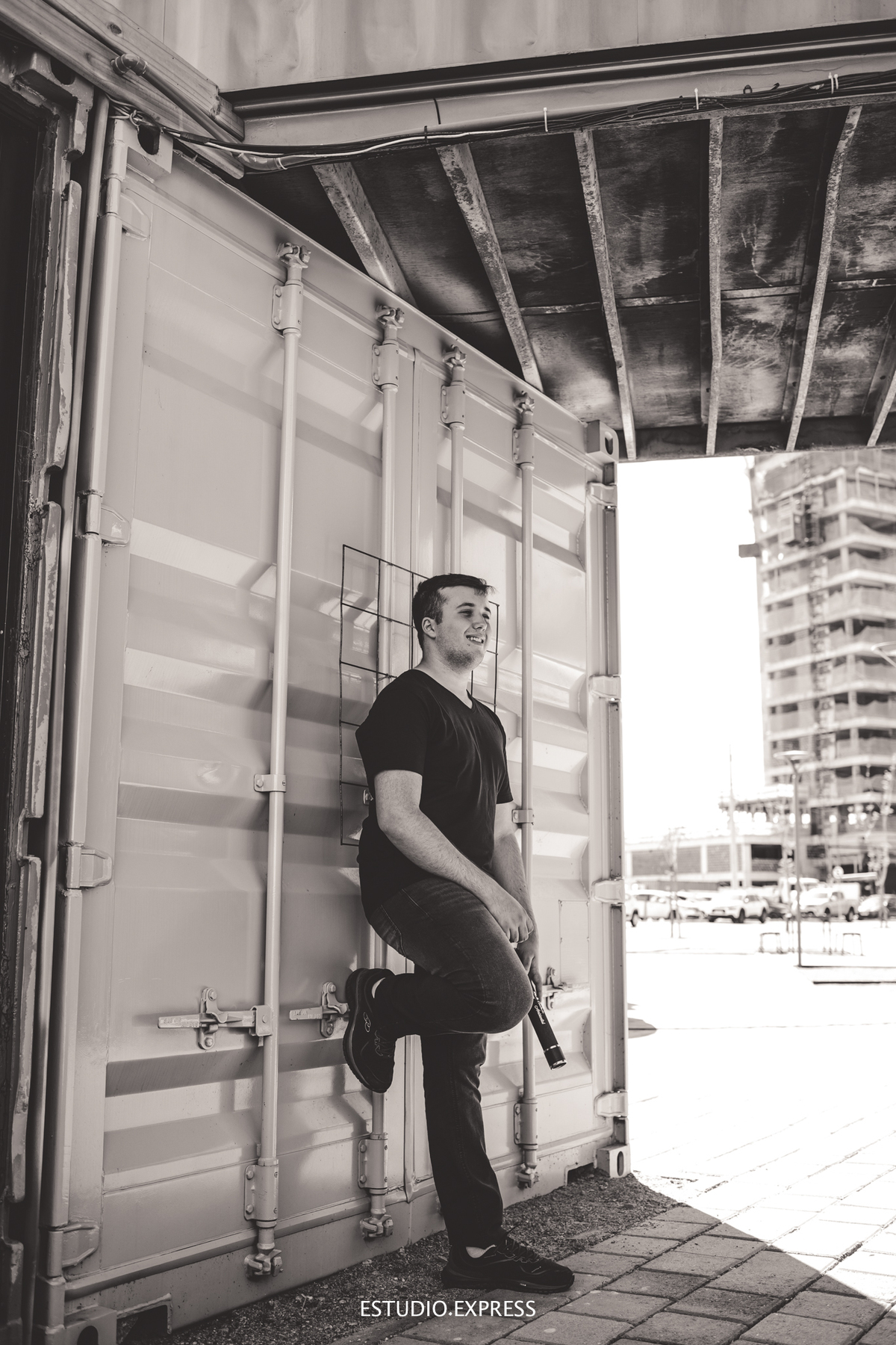 estúdio fotográfico-fotografo-família-15anos-ensaio-casamento-formatura-book de fotos-fotografa-ensaio gestante-festa de 15 anos-pré wedding-fotos profissionais-corporativos-retratos-fotos de bebê-sessão de fotos-mini wedding-dia do fotografo-ensaio newbo